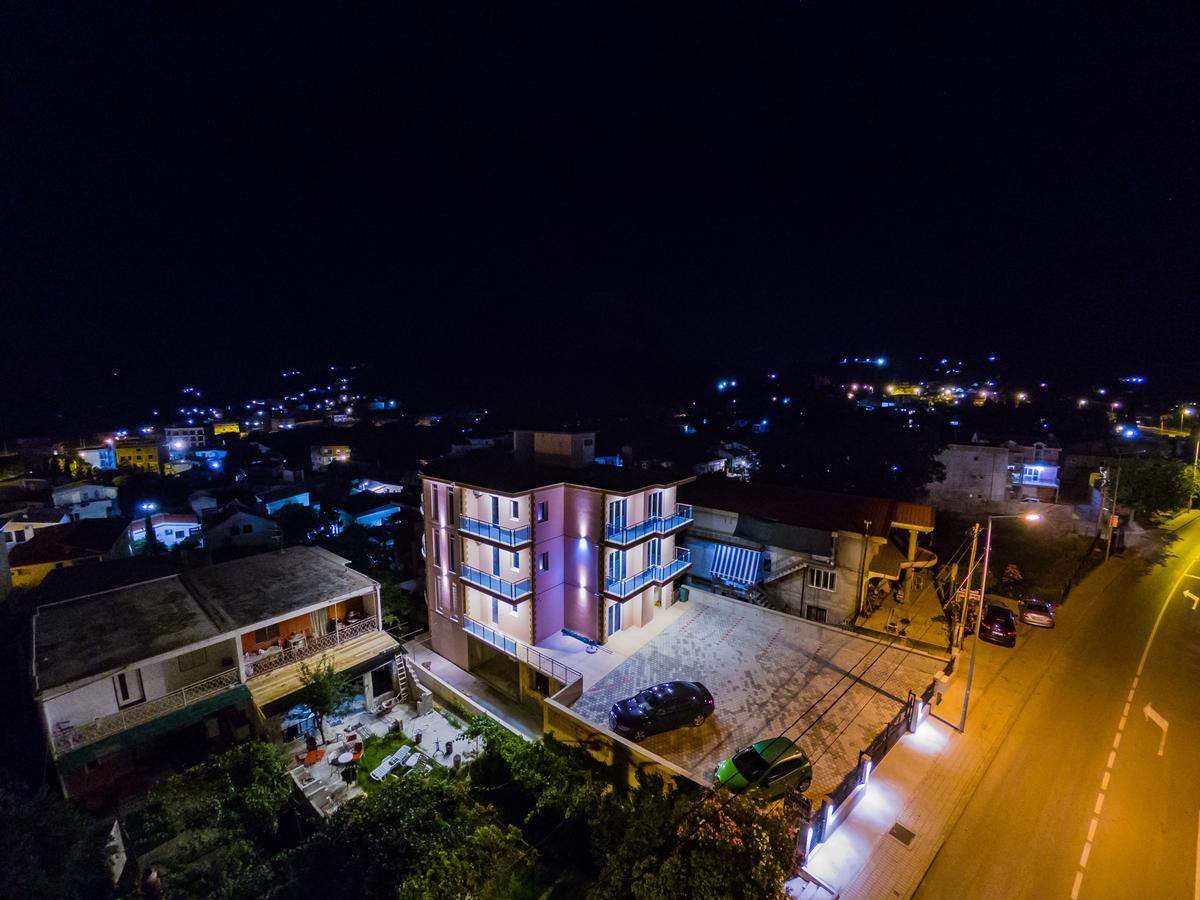 Apartments Krstovic ซูโตมอเร ภายนอก รูปภาพ