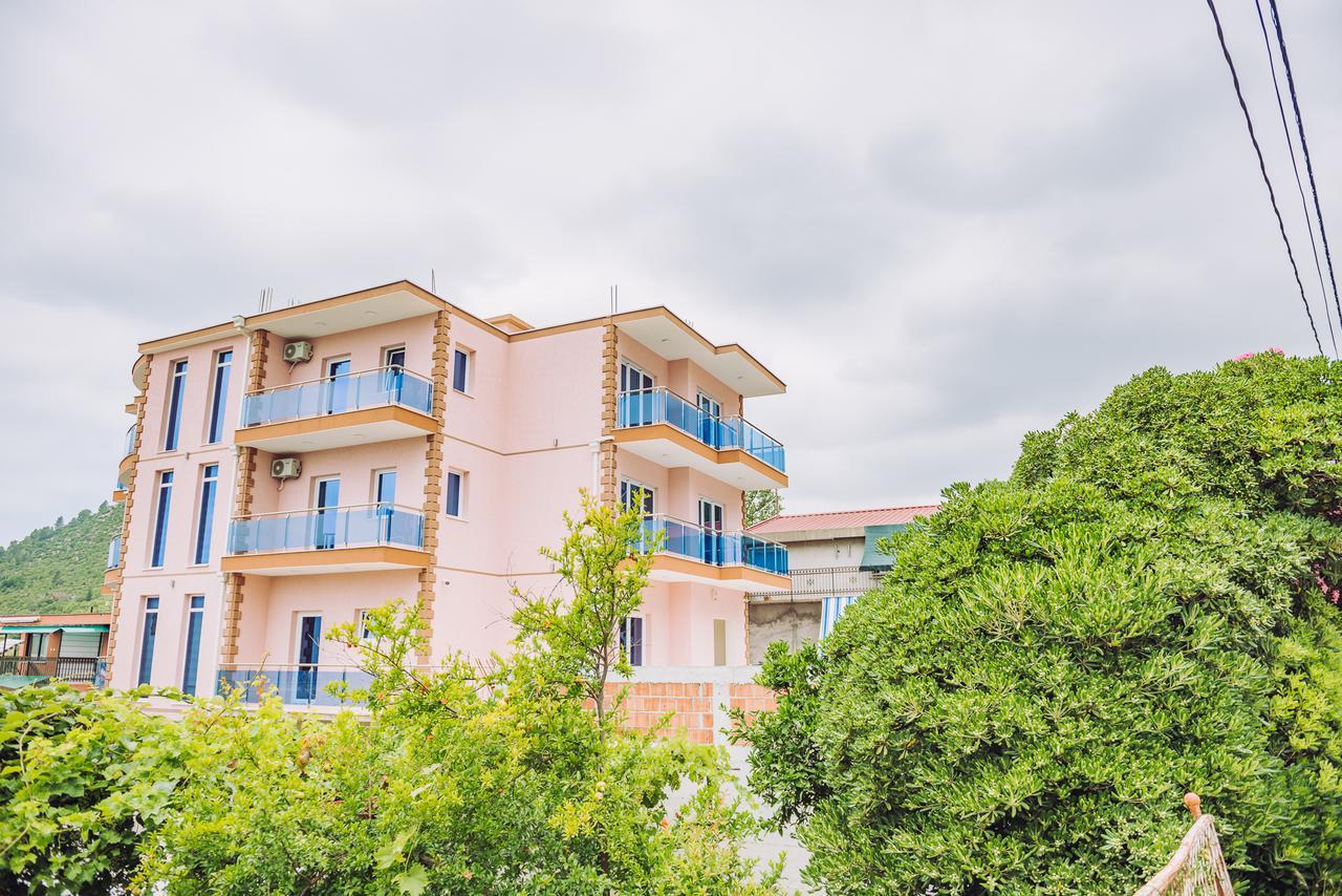 Apartments Krstovic ซูโตมอเร ภายนอก รูปภาพ