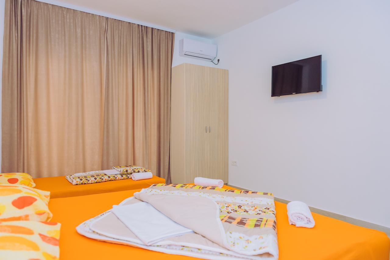 Apartments Krstovic ซูโตมอเร ภายนอก รูปภาพ