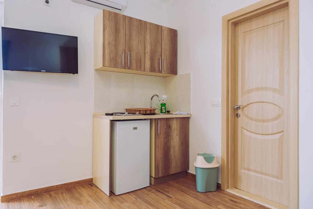 Apartments Krstovic ซูโตมอเร ภายนอก รูปภาพ